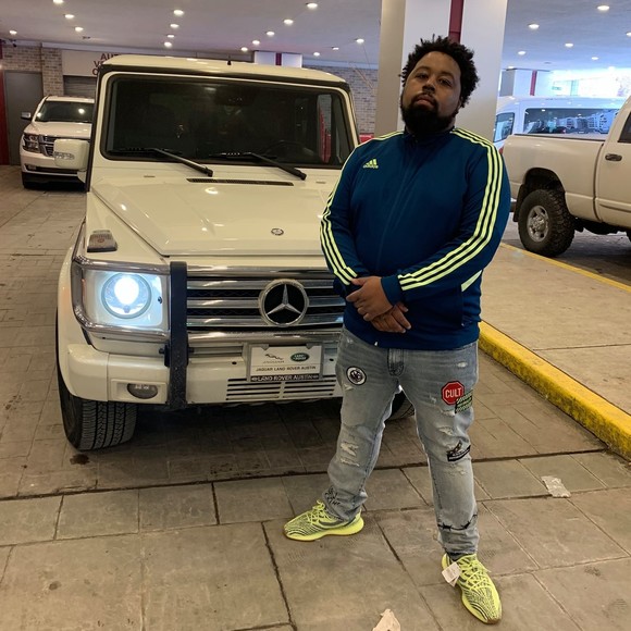 Meet your Posher, Pako - Picture 1 of 1